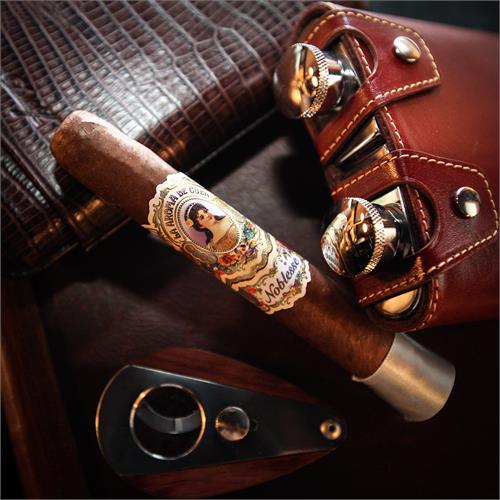 La Aroma de Cuba Noblesse Regency 5 1/2 * 50