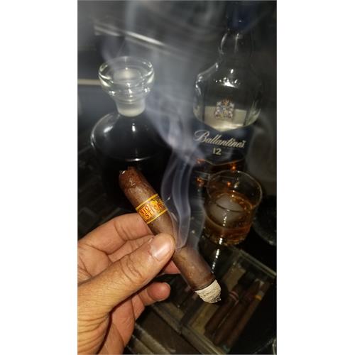 Nica Rustica Short Robusto 4 1/2 * 50