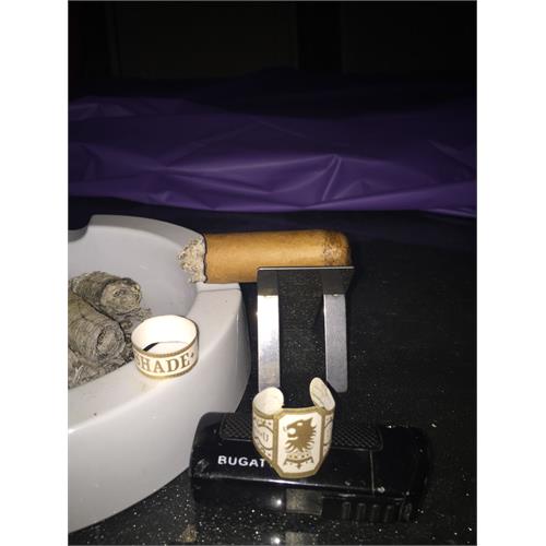 Liga Undercrown Connecticut Shade Robusto 5  * 54