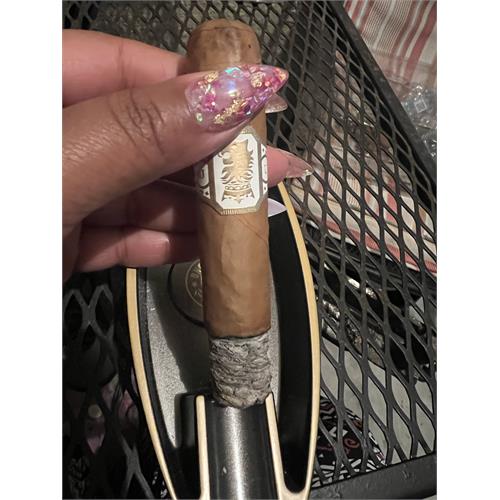 Liga Undercrown Connecticut Shade Robusto 5  * 54
