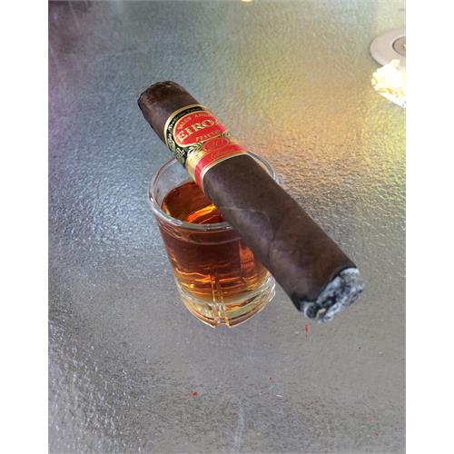 Eiroa The First 20 Years Robusto 5  * 50