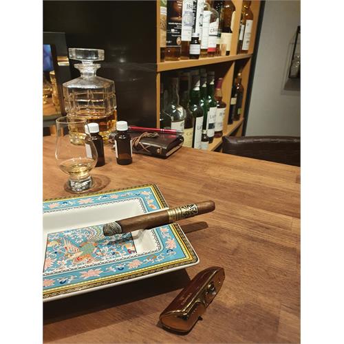 Nat Sherman Timeless Panamericana Cervantes 6  * 43