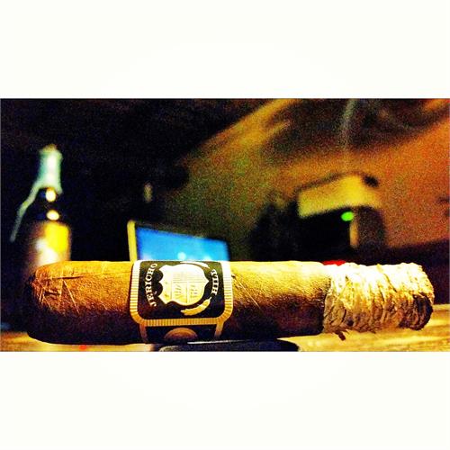 Crowned Heads Jericho Hill OBS 4 3/4 * 52