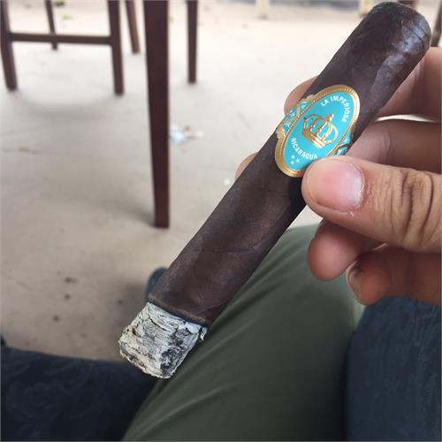 Crowned Heads La Imperiosa Dukes 5 1/2 * 54