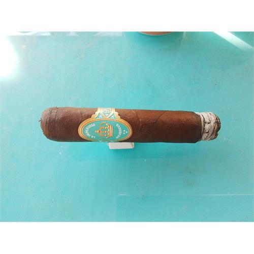 Crowned Heads La Imperiosa Magicos 4 1/2 * 52