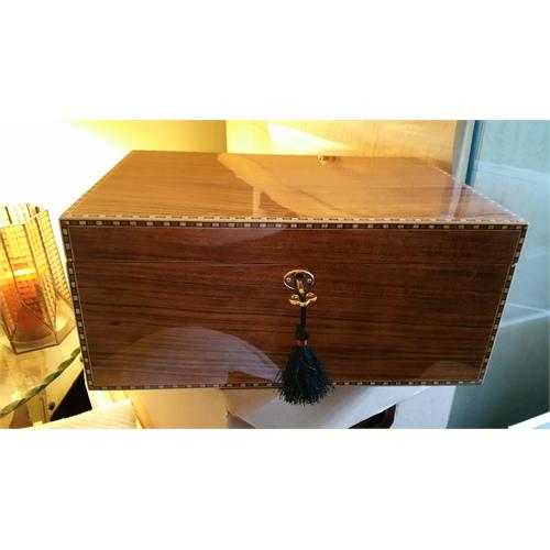 Savoy Marquis Caramel Elm Humidor, Large