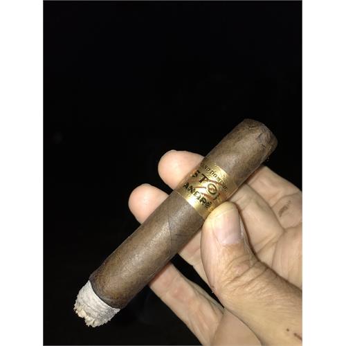 Kristoff San Andres Robusto 5 1/2 * 54