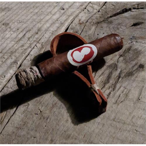 La Duena Petit Robusto No. 11 4 1/2 * 52