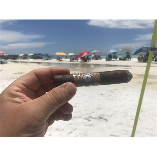 Perdomo Habano Maduro Churchill 7  * 54