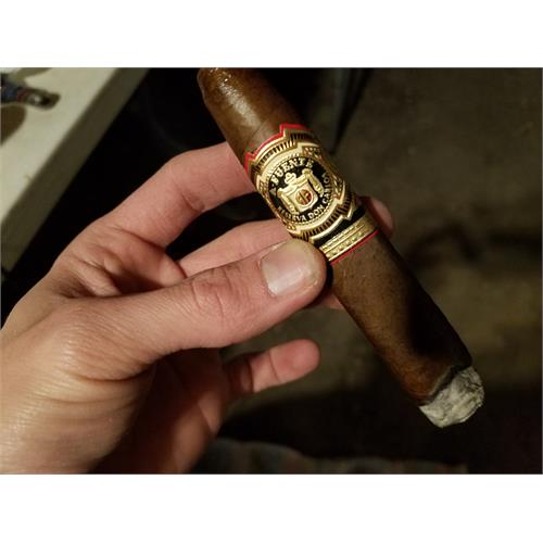 Arturo Fuente Don Carlos Eye of the Shark 5 3/4 * 52