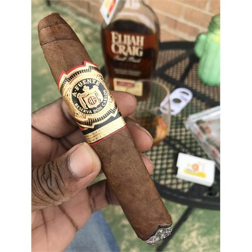 Arturo Fuente Don Carlos Eye of the Shark 5 3/4 * 52