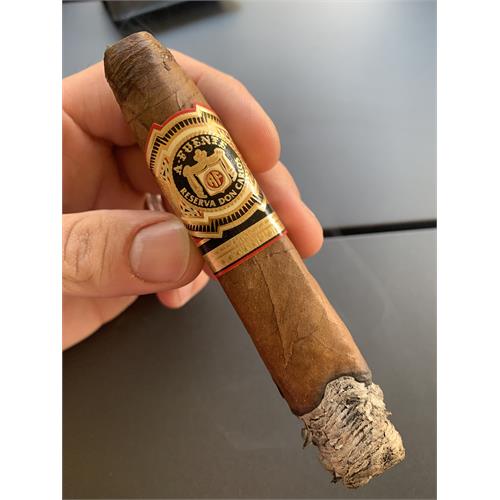 Arturo Fuente Don Carlos Eye of the Shark 5 3/4 * 52