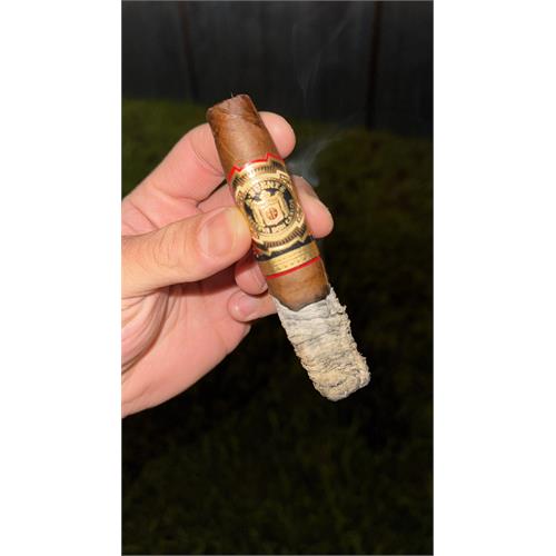 Arturo Fuente Don Carlos Eye of the Shark 5 3/4 * 52