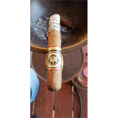 Arturo Fuente Don Carlos Personal Reserve 5  * 50
