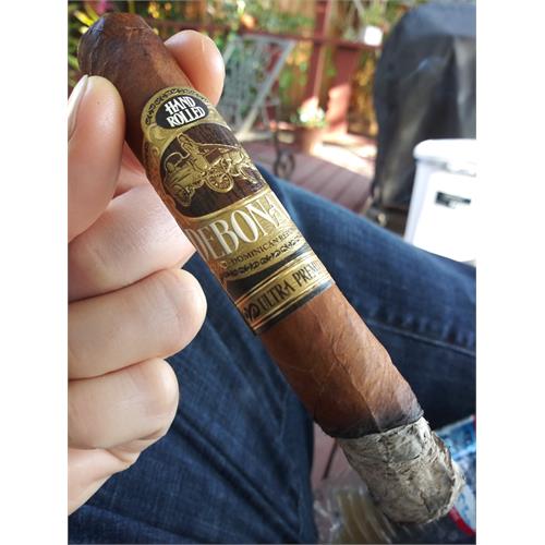 Debonaire Habano Robusto 5 1/4 * 50
