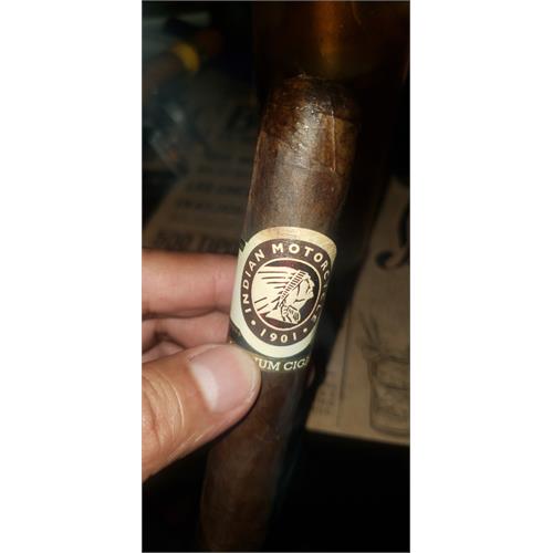 Indian Motorcycle Maduro Toro 6  * 52