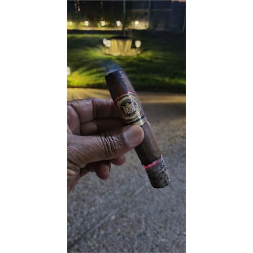 Arturo Fuente Don Carlos Belicoso 5 3/8 * 52