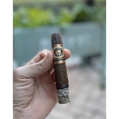 Arturo Fuente Don Carlos Belicoso 5 3/8 * 52