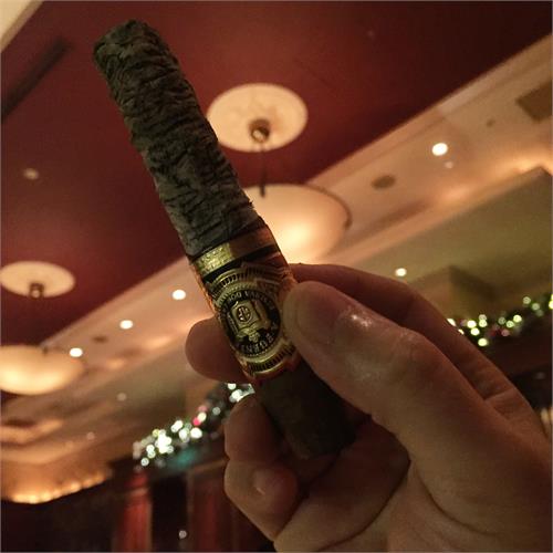 Arturo Fuente Don Carlos Belicoso 5 3/8 * 52