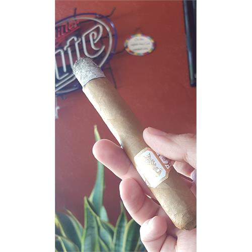Liga Undercrown Connecticut Shade Gran Toro 6  * 52