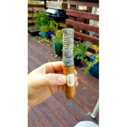 Liga Undercrown Connecticut Shade Gran Toro 6  * 52