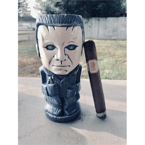 Liga Undercrown Connecticut Shade Gran Toro 6  * 52