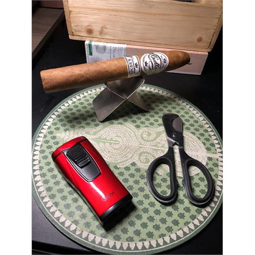 Villiger Cuellar Connecticut Kreme Torpedo 6 1/4 * 52