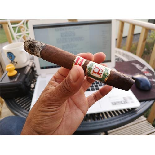 Rocky Patel Hamlet Tabaquero Salomon 7 5/8 * 58