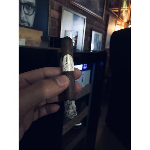 Davidoff Winston Churchill Petit Corona 4 1/2 * 41