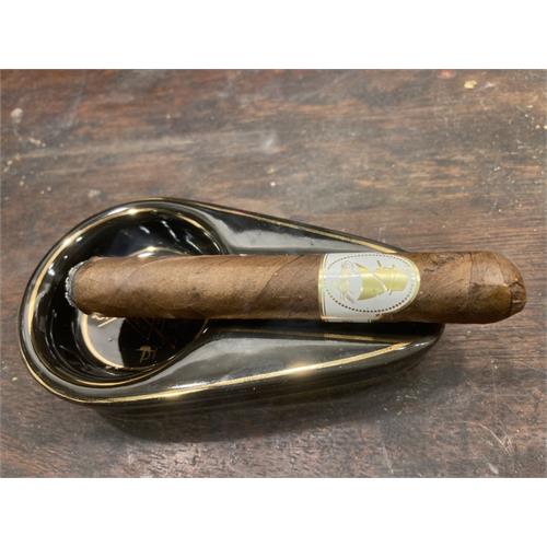 Davidoff Winston Churchill Petit Corona 4 1/2 * 41