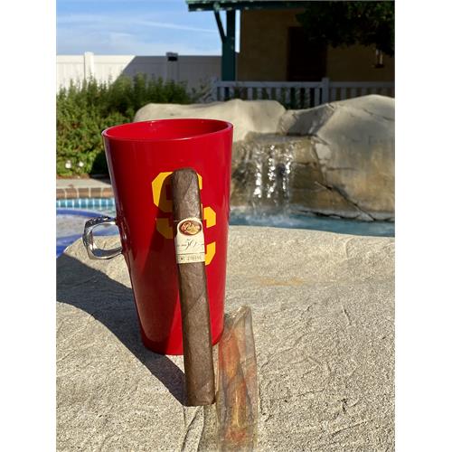 Padron 50th Anniversary Maduro 6 1/2 * 52