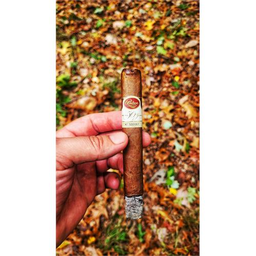 Padron 50th Anniversary Natural 6 1/2 * 52