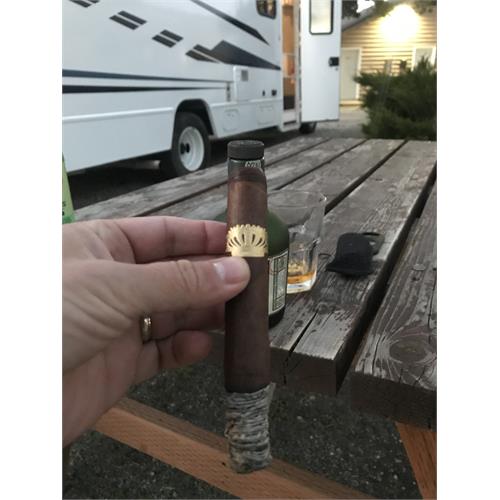 Sobremesa Solita Toro 6  * 52