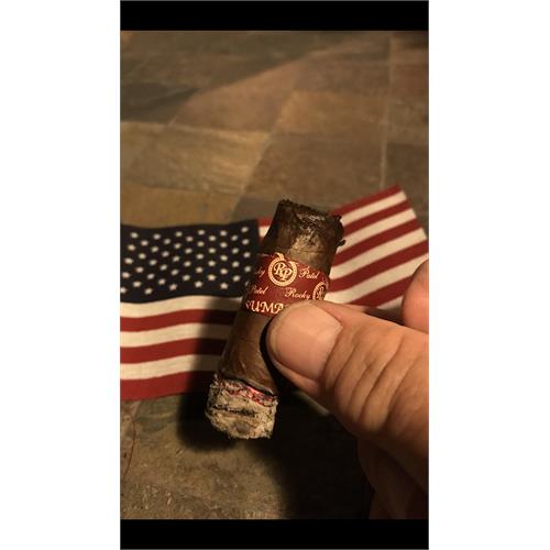 Rocky Patel The Edge Sumatra Toro 6  * 52