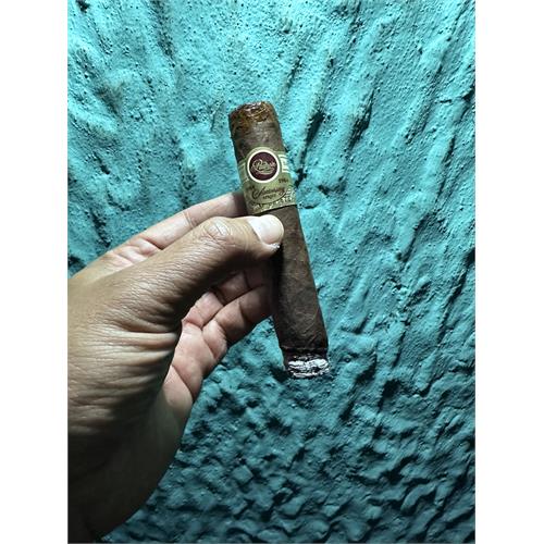 Padron 1964 Anniversary TAA Toro Maduro 5  * 56