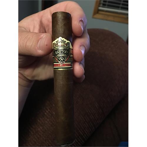 Ashton VSG Robusto Especial TAA 5 1/2 * 50
