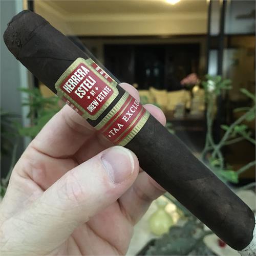 Herrera Esteli TAA Toro Exclusive 6  * 52