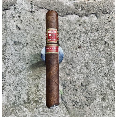 Herrera Esteli TAA Toro Exclusive 6  * 52