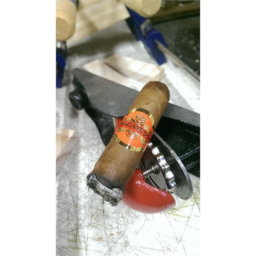 Macanudo Inspirado Orange Robusto 5  * 50