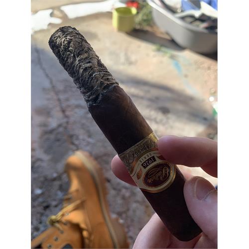 Padron 1926 Serie No. 48 Maduro 5 1/2 * 60