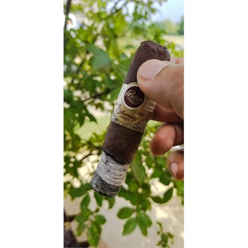 Padron 1964 Anniversary Hermoso Maduro 4   * 56