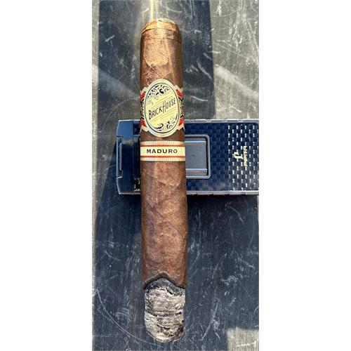 Brick House Toro Maduro 6  * 52