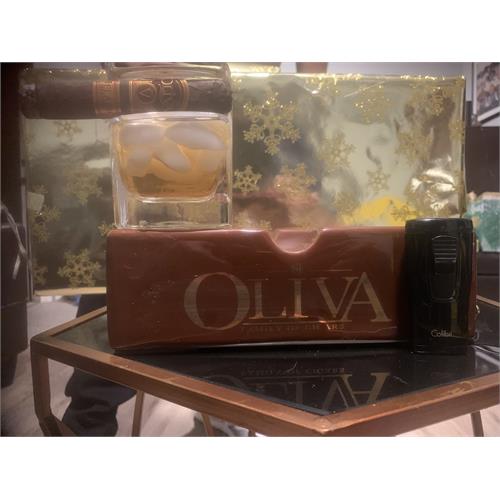 Oliva Serie V Melanio Maduro Robusto 5  * 52