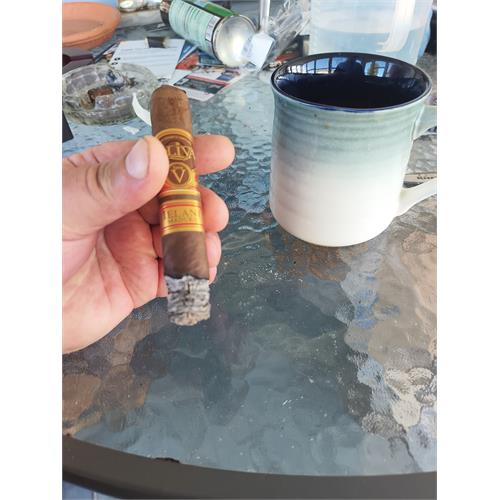 Oliva Serie V Melanio Maduro Robusto 5  * 52