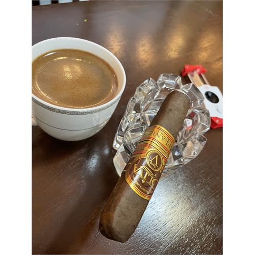 Oliva Serie V Melanio Maduro Robusto 5  * 52