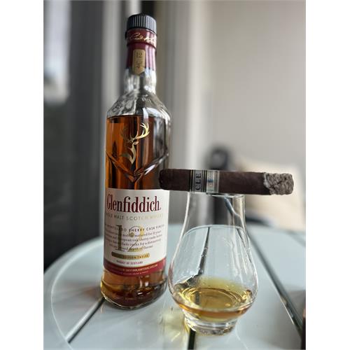 CLE Prieto Robusto 5  * 50