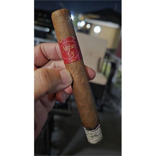 Asylum 13 Corojo Toro 6  * 52