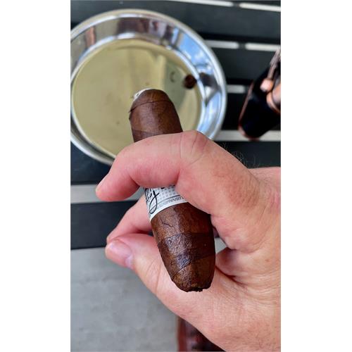 Liga Privada No. 9 Flying Pig 4  * 60