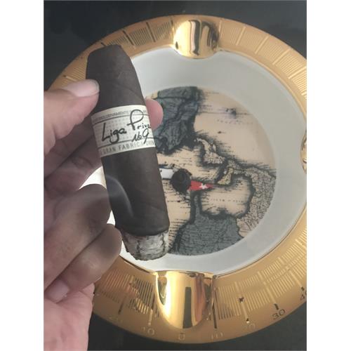 Liga Privada No. 9 Flying Pig 4  * 60
