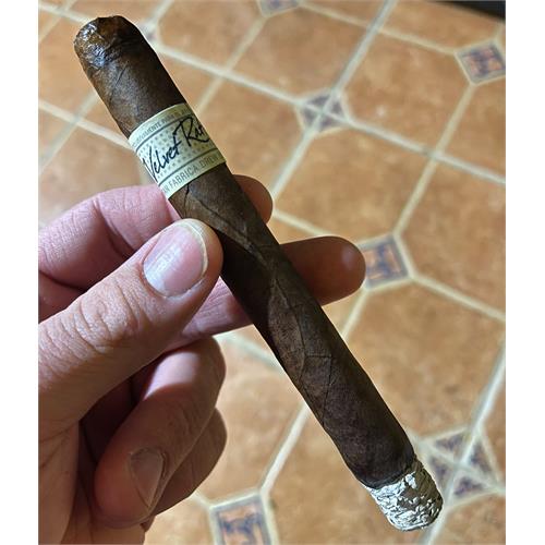 Liga Privada Unico Velvet Rat 6 1/4 * 46